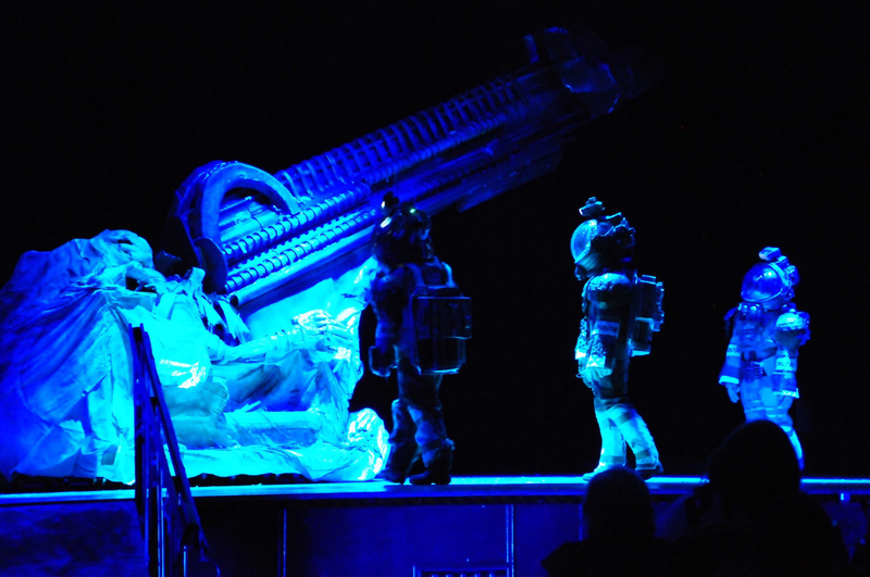 Illustration for article titled Alien as a High School Play